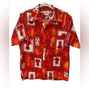 Vintage 1960s Hawaiian Shirt Hukilau Fashions Honolulu Made in Hawaii Size S/M